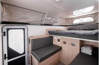 Apollo 4WD Adventure Camper - 2 couchages