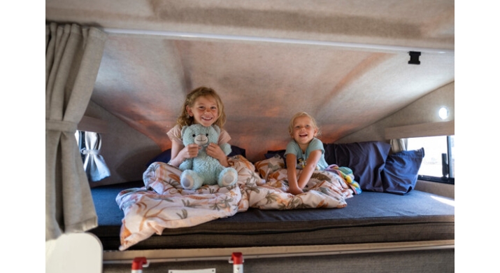 Apollo Euro Camper - 4 couchages
