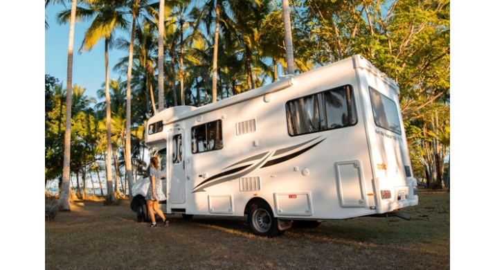Apollo Euro Camper - 4 couchages