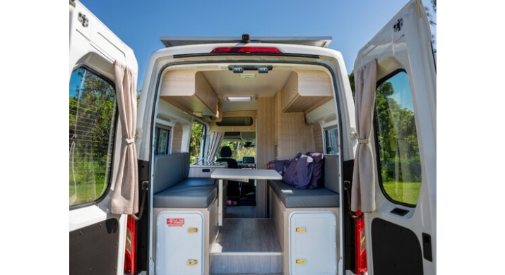 Apollo Hitop Camper - 2 Berth