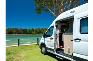 Apollo Hitop Camper - 2 Berth