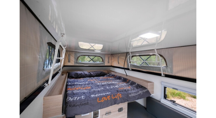 Britz - Maverick 4WD - 2 couchages