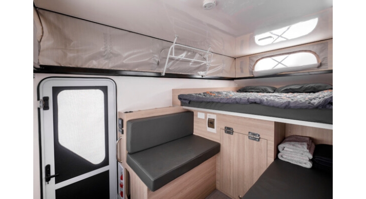 Britz - Maverick 4WD - 2 couchages