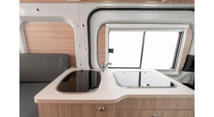 Britz - Trailblazer - 2 couchages