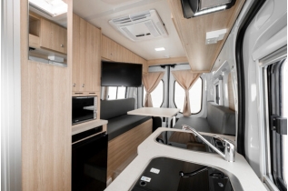 Britz - Trailblazer - 2 couchages
