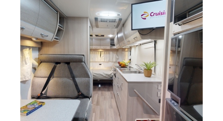 Cruisin Adventurer - 4 couchages
