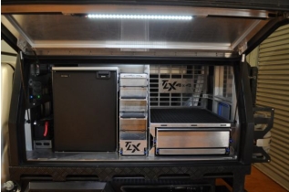 Defender Adventure D-Max Duo