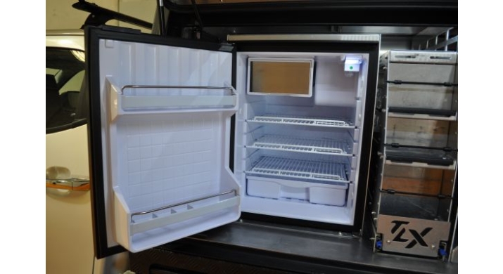 Defender Adventure D-Max Family