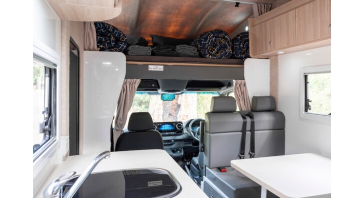 Maui River - 6 Berth