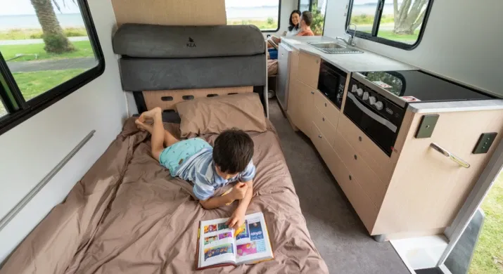 Maui Sunset - 6 Berth Maui Sunset - 6 Berth