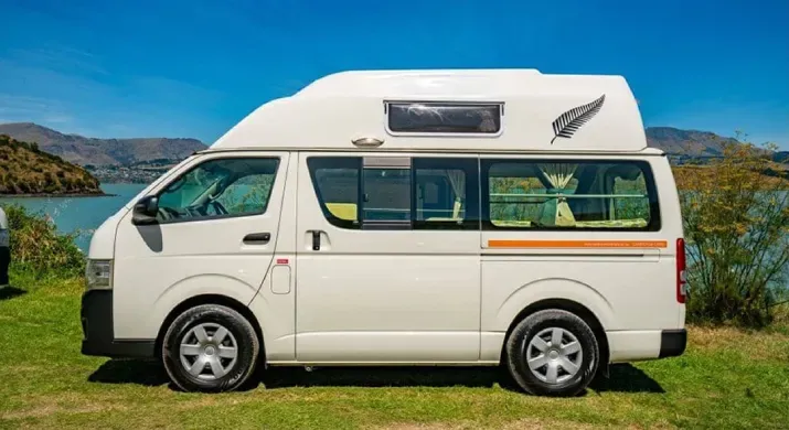 Road Runner Rentals Queenie 2